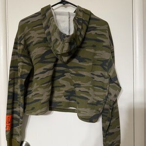 Forever 21 Green Camouflage Cropped Hoodie